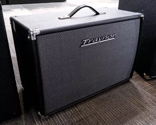 Traynor - Custom Valve 80 Watt 1x12 Guitar Extension Cabinet